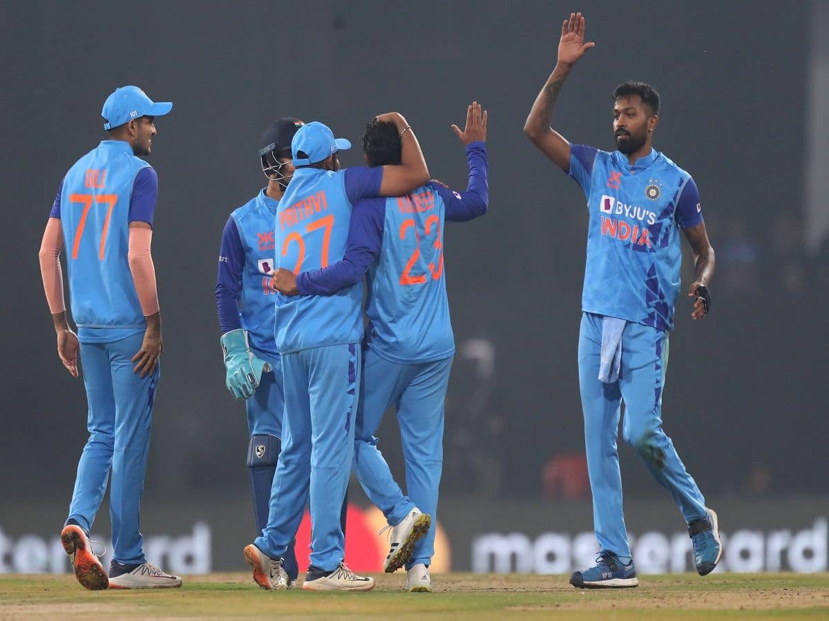 IND VS NZ 2nd T20: रोमांचक मैच में आखिरी ओवर में जीता भारत, सीरीज में की बराबरी
